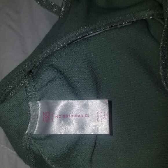 No Boundaries Junior's Bikini Swim Top size Small green and silver - Picture 6 of 9